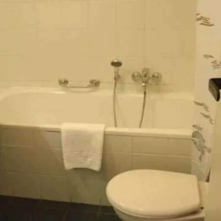 Hobbit Brussels Airport 3* Zaventem