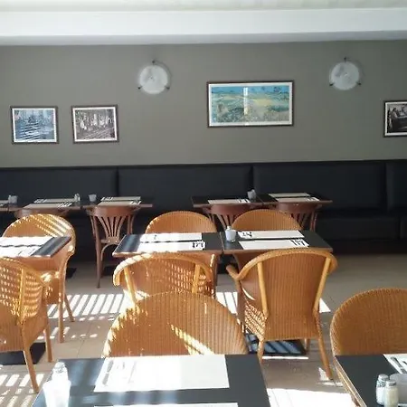 扎分特姆霍贝酒店 酒店 3*
