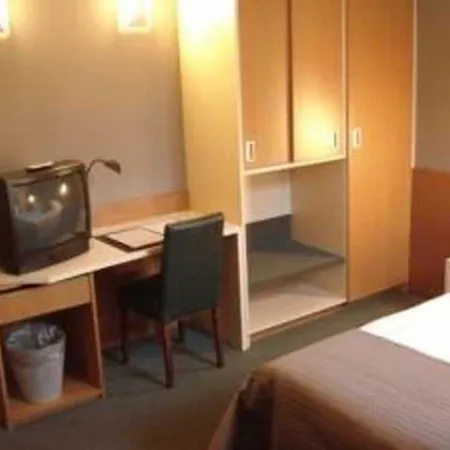 Hotel Hobbit Brussels Airport 3*